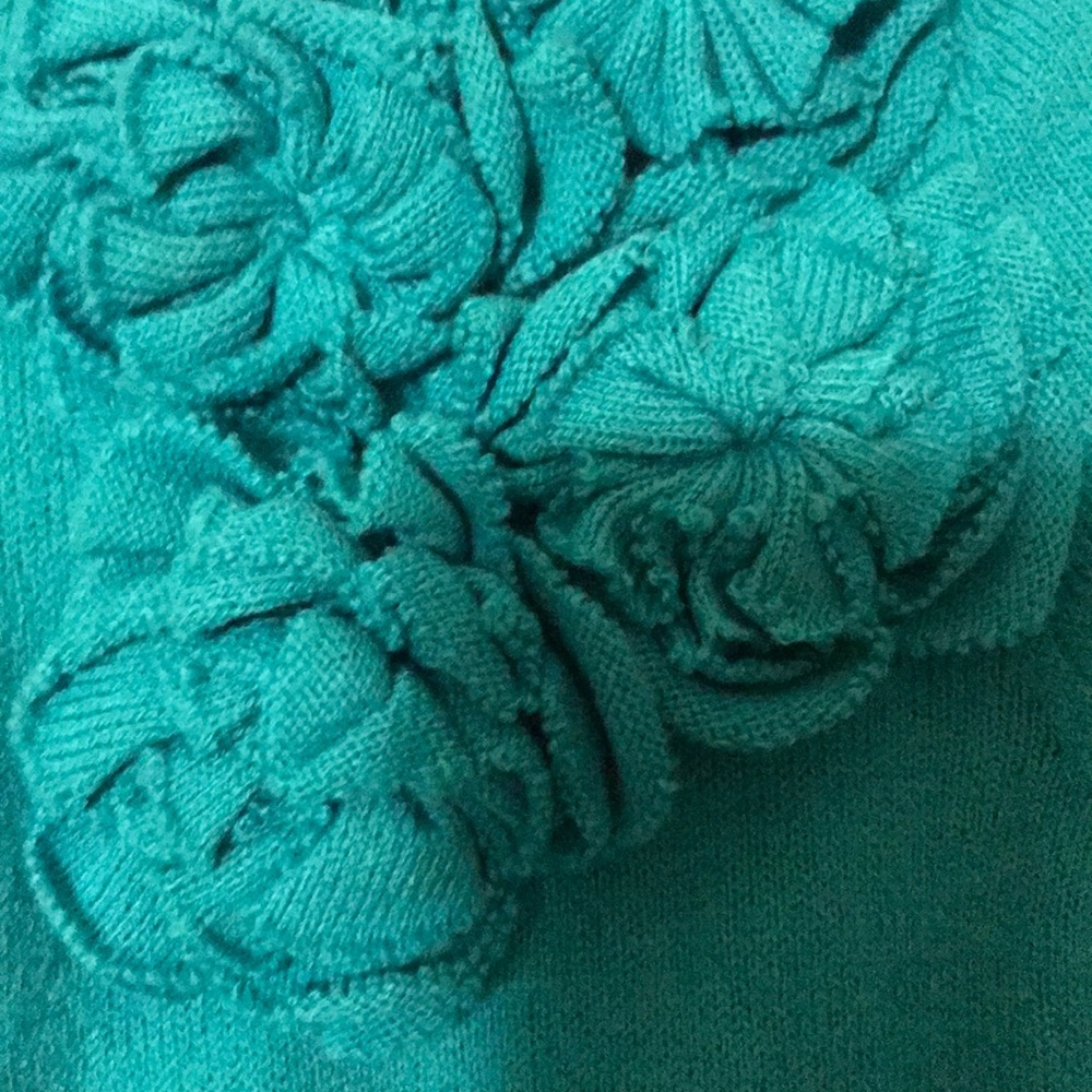 Sweater - Picture 3 of 4